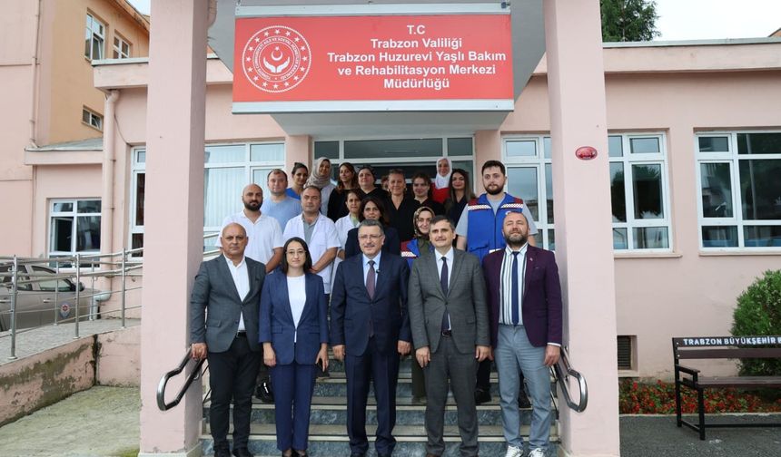Başkan Genç'ten yaşlı çınarlara ziyaret
