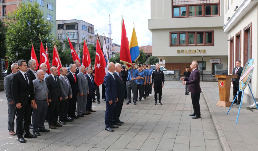 Of’ta ilköğretim haftası coşkuyla kutlandı