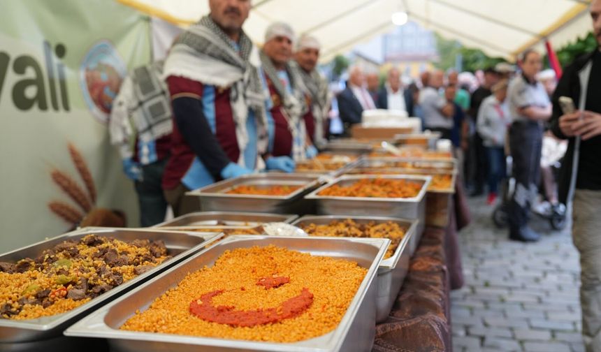 Trabzon ile Mardin gönül köprüsü Bulgur Festivali