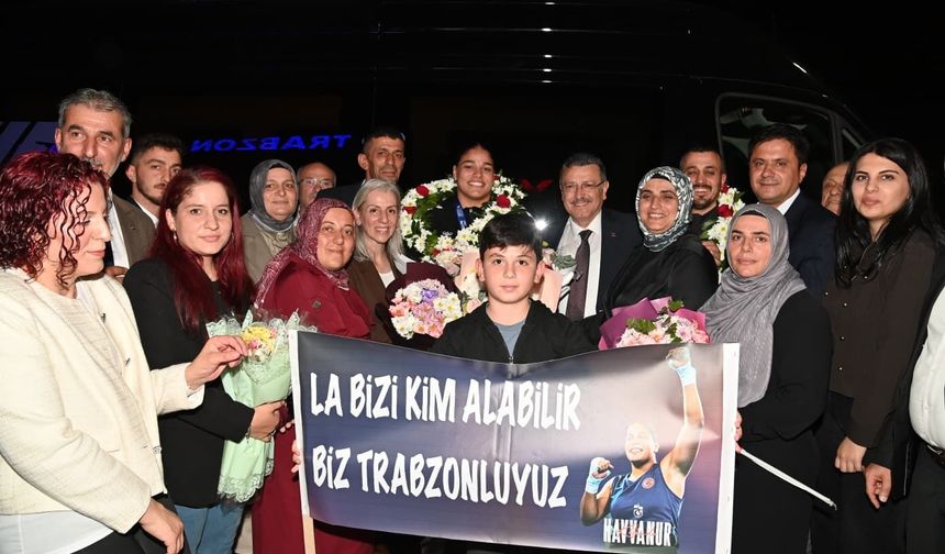 Avrupa Şampiyonu Havvanur Trabzon’da coşkuyla karşılandı