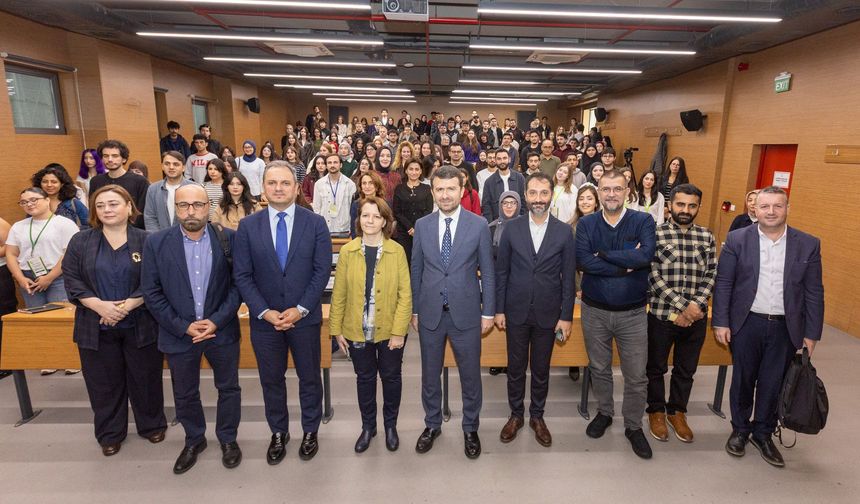 Genel Müdür Çay İstanbul Üniversitesi öğrencileriyle buluştu