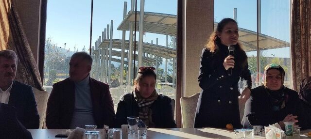 AK Kadınlar vefa programında buluştu