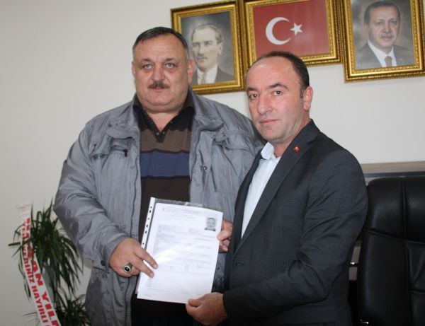 İşadamı Mustafa Genç Dernekpazarı için aday adayı