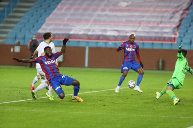 Trabzonspor Konyaspor’u 3 golle geçti